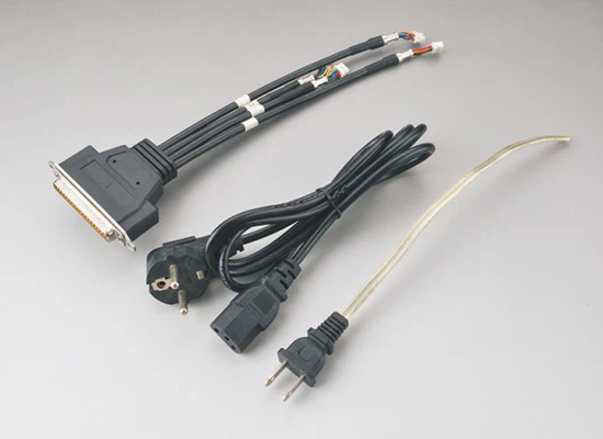 Cable & Plugs